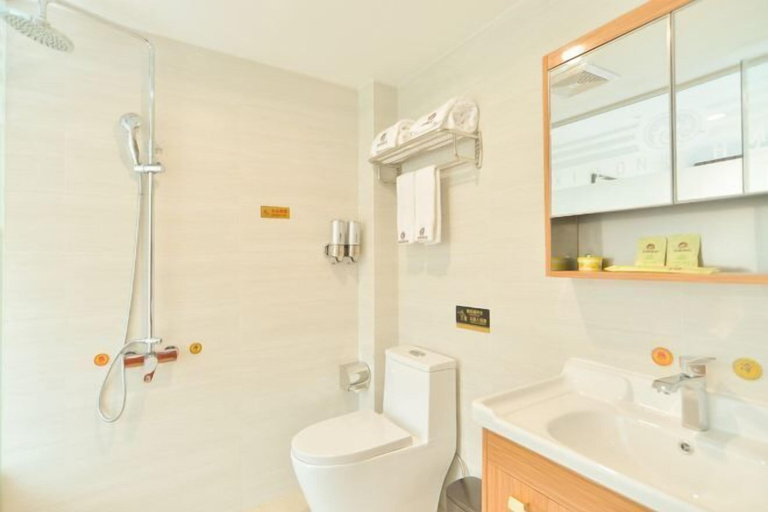 Bathroom 3, Zhuhai Xilong Apartment, Zhuhai