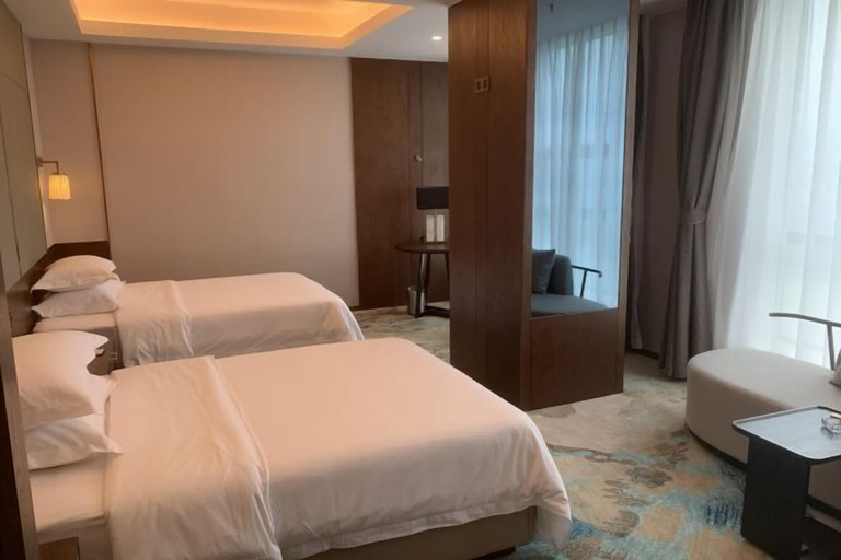 Bedroom 2, Jincheng Hotel, Weifang
