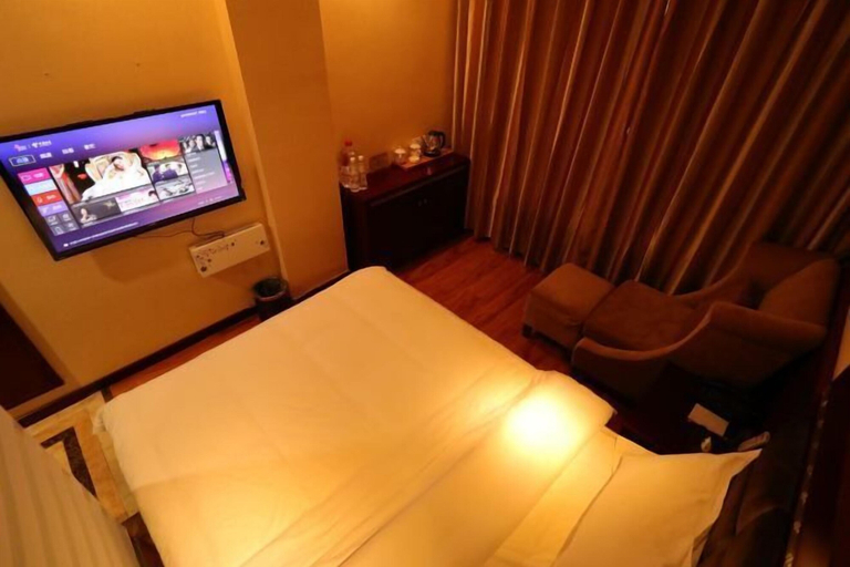 Bedroom 3, Norbu Serwo Hotel, Gannan Tibetan