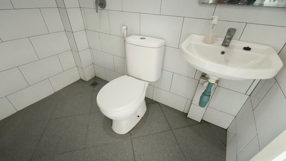 Bathroom 3