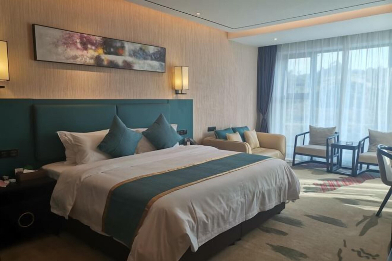 Bedroom 2, Jun'an International Hotel, Wuzhou