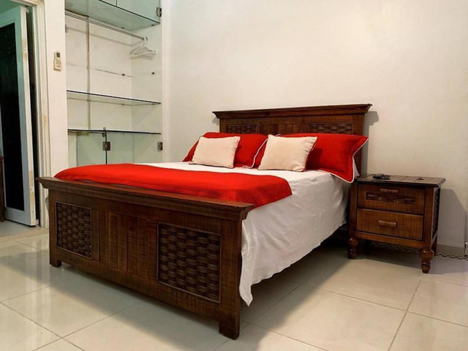 Others 5, Cozy Private Room in El Malecn, Santo Domingo, Distrito Nacional