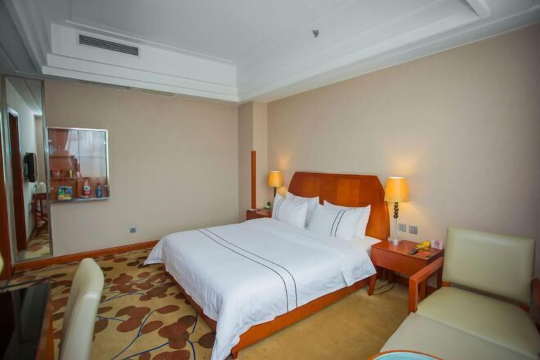 Bedroom 3, Wan Li Duo Hotel (Mingshu), Chengdu