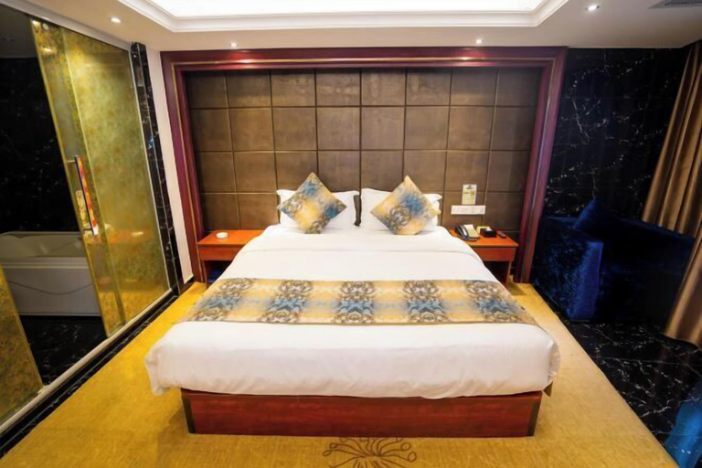 Bedroom 3, Heng Rong Hotel, Fangchenggang