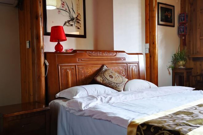 Bedroom 2, Ninghai Jiumufang, Ningbo