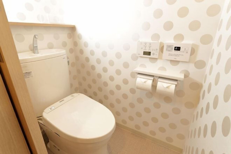 Bathroom 5