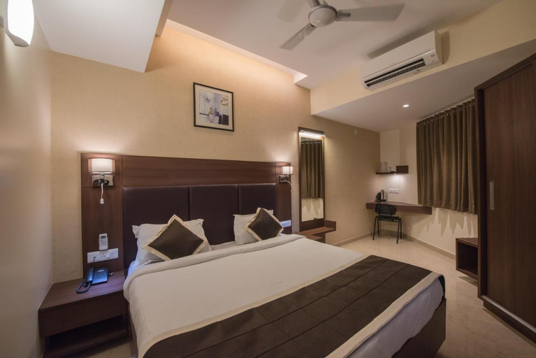 Bedroom 3, Hotel Inland Avenue, Dakshina Kannada