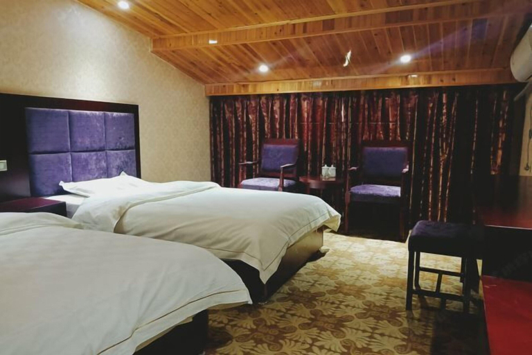 Bedroom, Xuanyuan Hotel, Ngawa Tibetan and Qiang