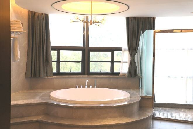 Bathroom 3, Songfulou Hotel, Huangshan