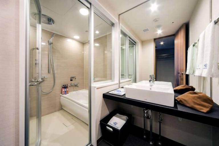 Bathroom 9