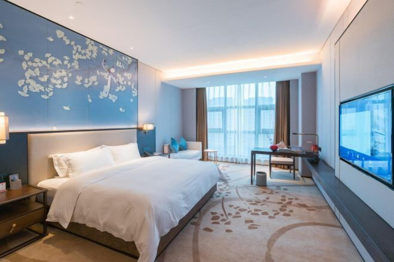 Bedroom 2, Sivale Grand Hotel, Huanggang