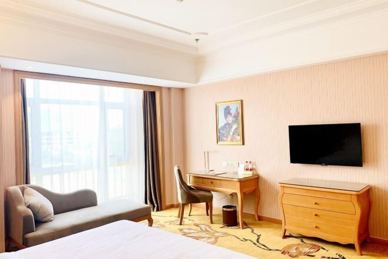 Bedroom 3, Vienna International Hotel (Khorgos Port), Ili Kazakh