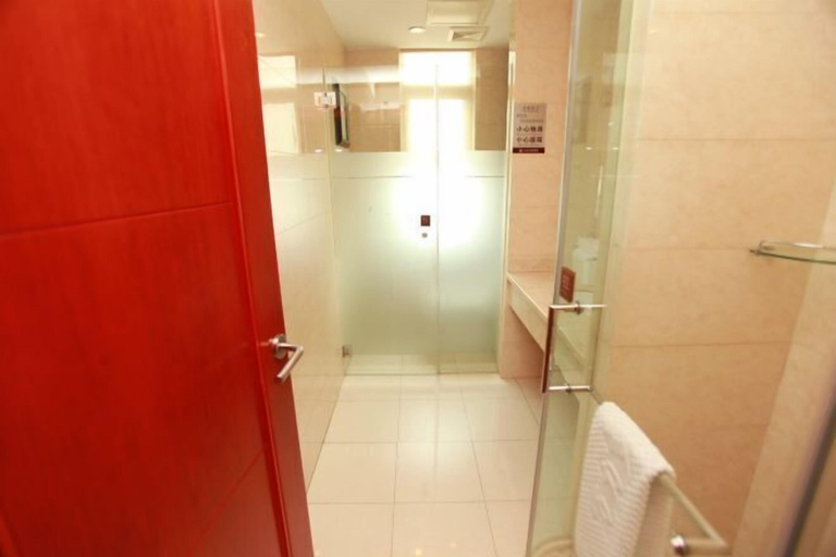 Bathroom 4, Wan Li Duo Hotel (Mingshu), Chengdu
