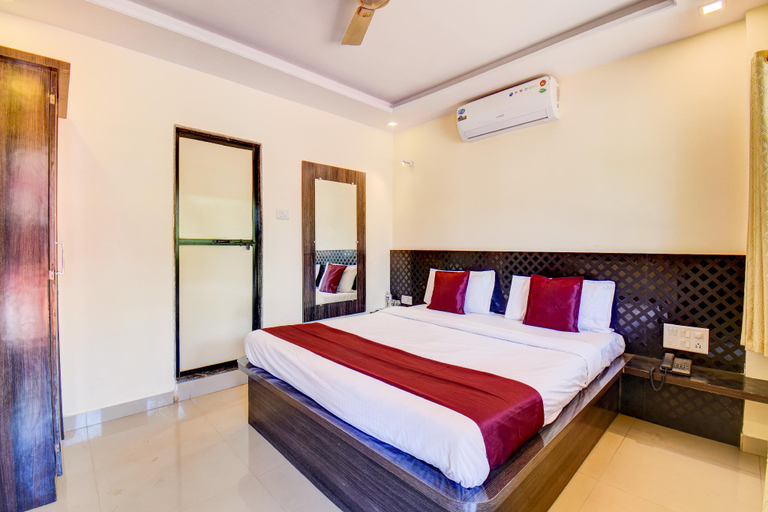 Bedroom 2, New Jijau Residency, Mahabaleshwar , Satara