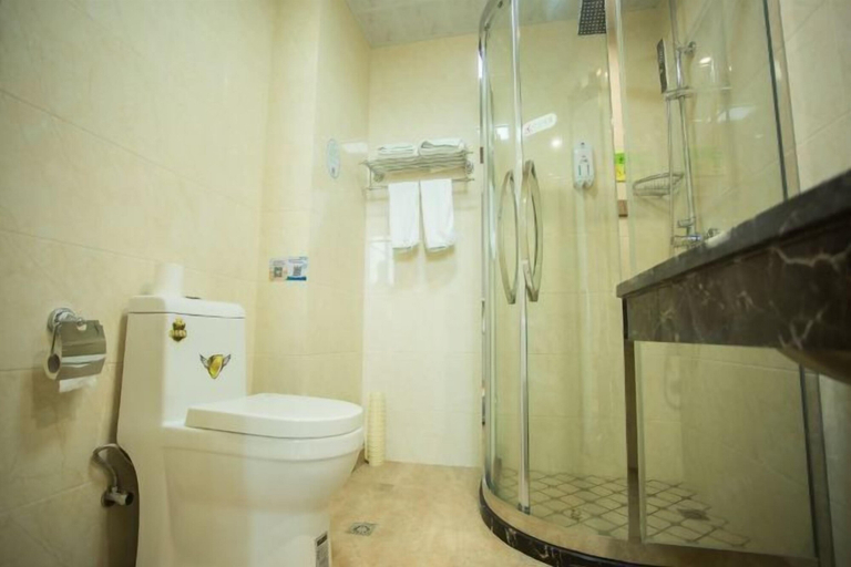 Bathroom, Greentree Inn (Zhoushan Baiquan Binfen Square), Zhoushan