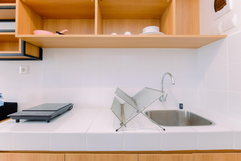 Others 4, Restful Studio Room Tokyo Riverside PIK 2 Apartment By Travelio, Tangerang