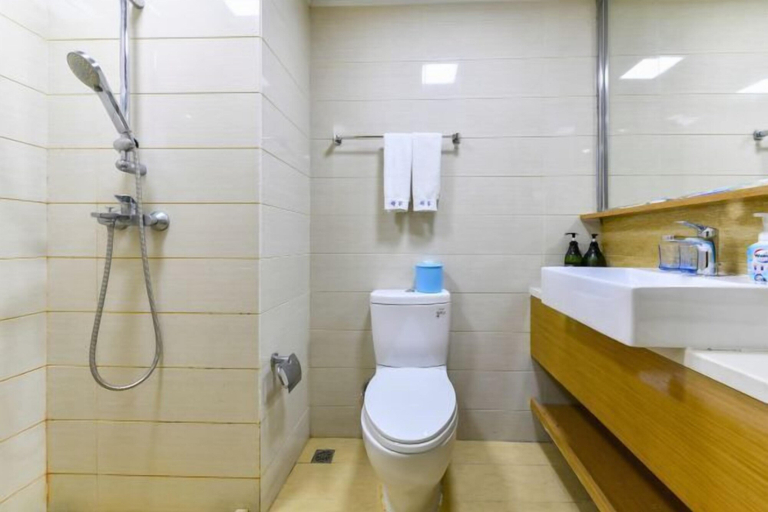 Bathroom 4, Dreamli Najia Theme Apartment, Huizhou