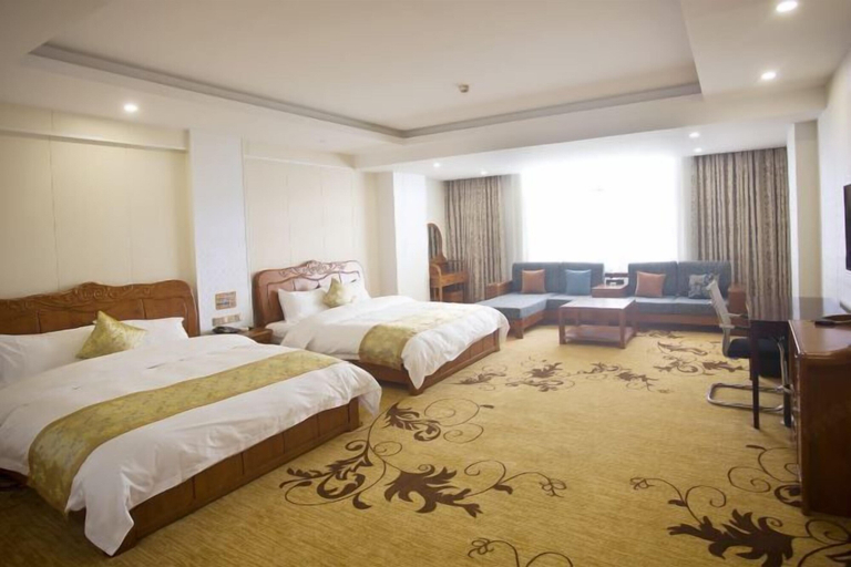 Bedroom 3, Family Portrait Grand Hotel, Chenzhou