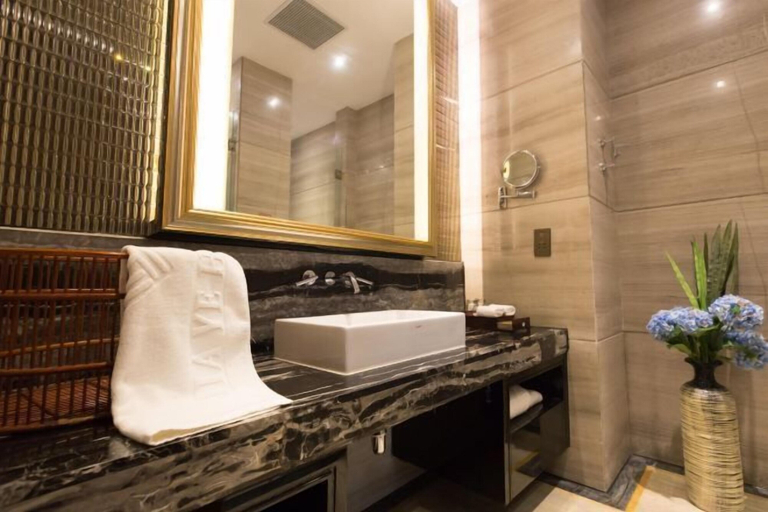 Bathroom 4, Jia Ye Hotel, Dongguan