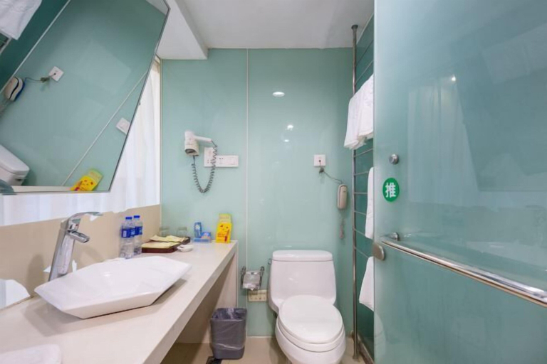 Bathroom 3, Dongyang Building (Dongyang Center Branch), Jinhua