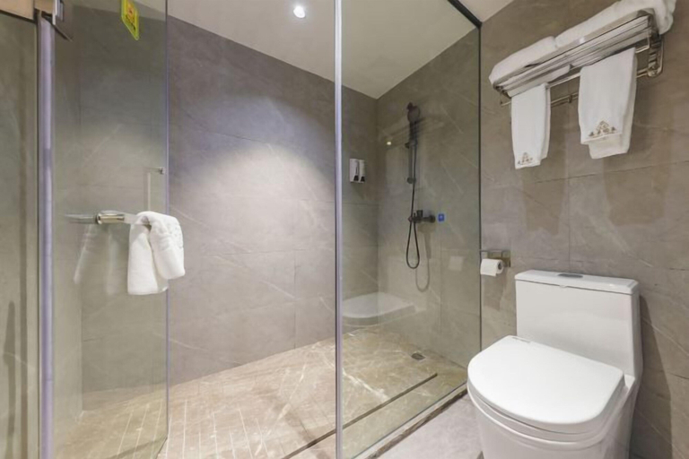 Bathroom 3, Jiahua Hotel (Guangzhou Xintang), Guangzhou