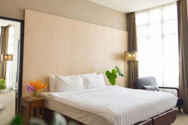 Bedroom 8