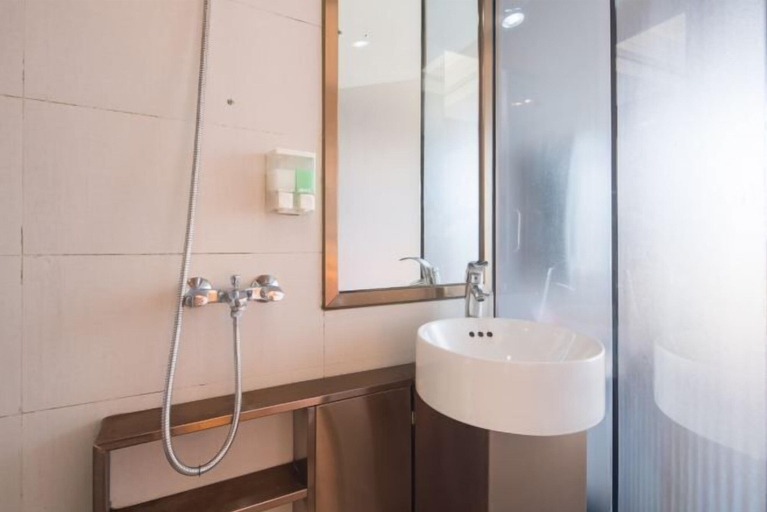 Bathroom 3, Yiju Light Luxury Hotel, Zhuhai