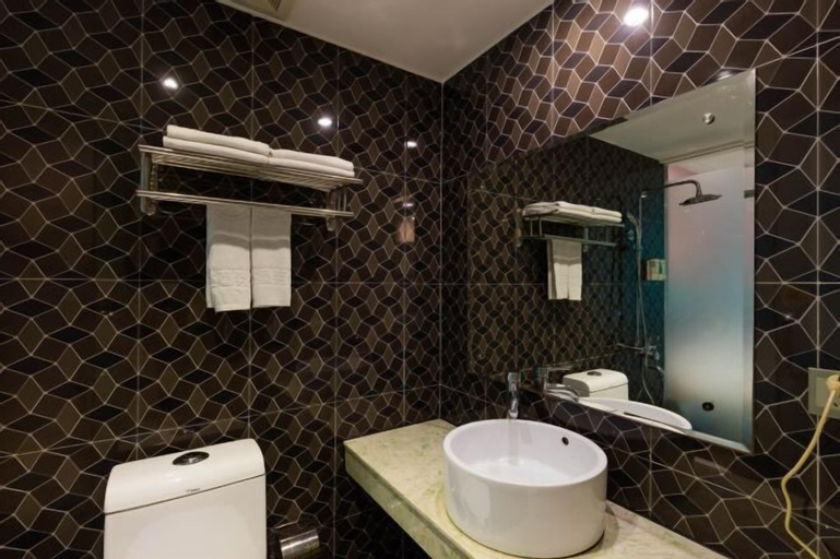 Bathroom 3