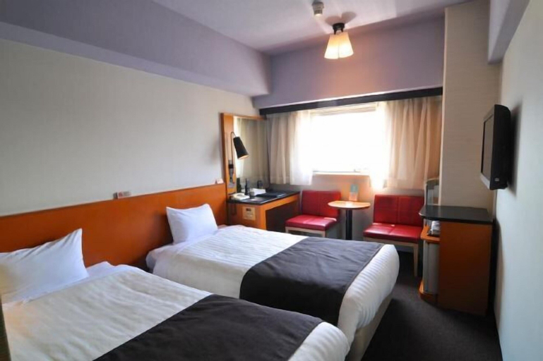 Bedroom 18