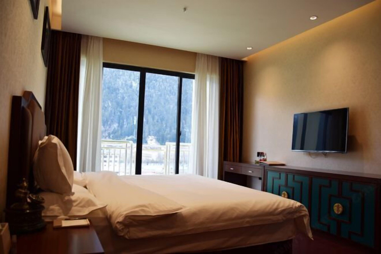 Bedroom 3, Hengxin Zangwang Hotel, Nyingtri