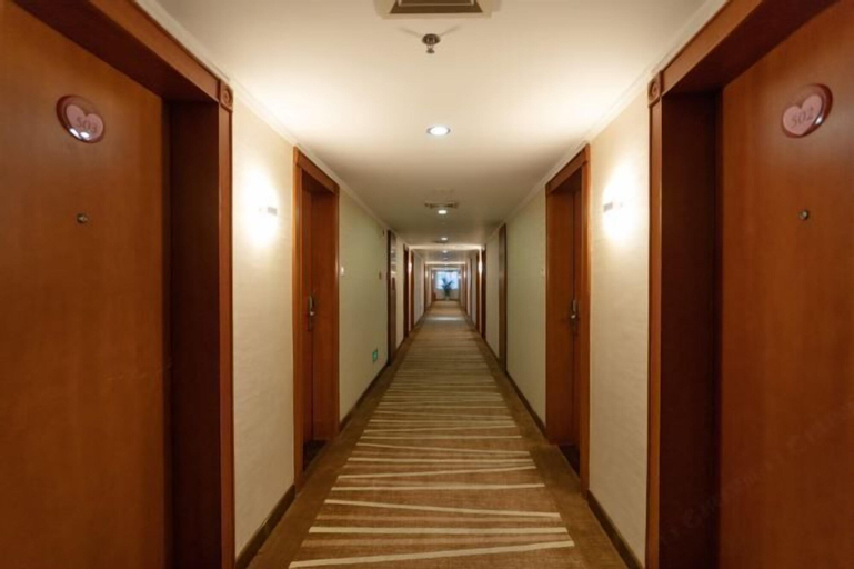 Others 4, L Hotel Zhuhai Gongbei Port Qinglv Road, Zhuhai