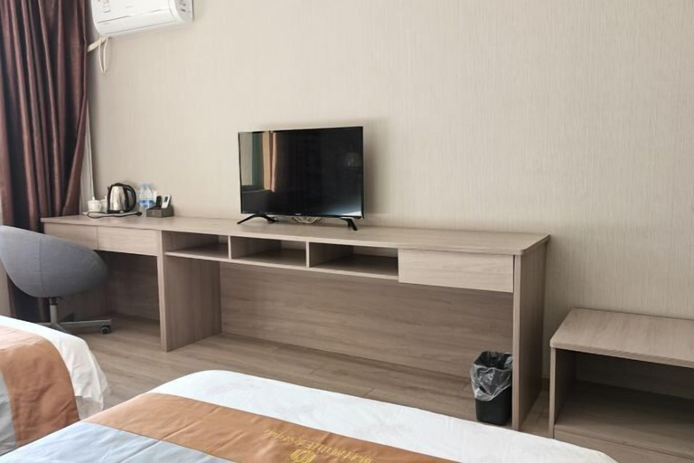 Bedroom 3, Hancun River Villa, Beijing