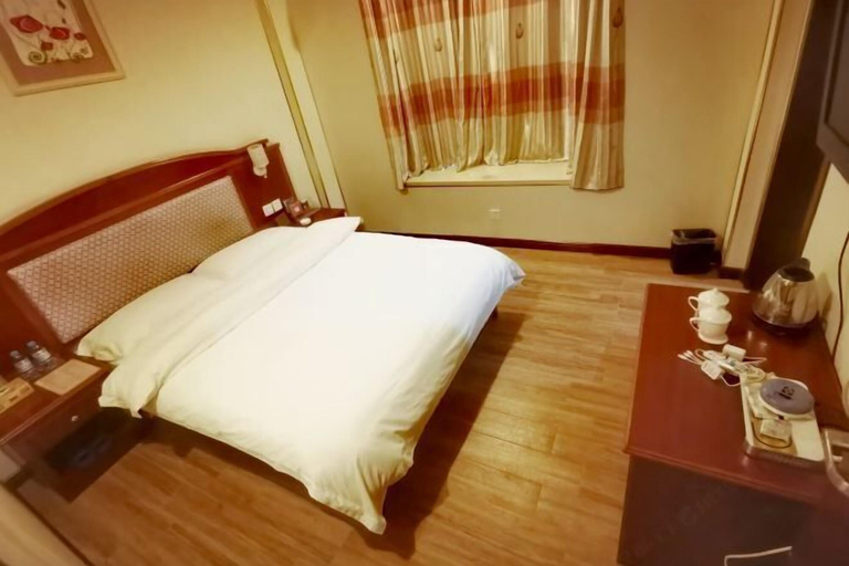 Bedroom 3, Yongheng Business Hotel, Baise