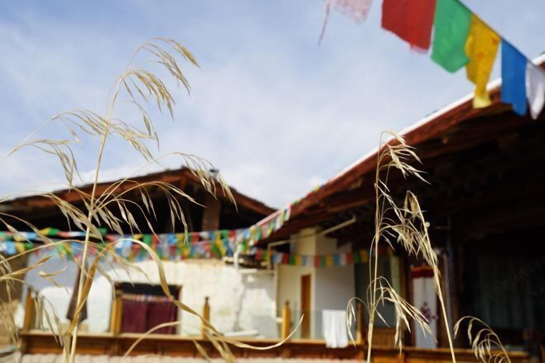 Exterior & Views 2, Old Yard Inn, Dêqên Tibetan