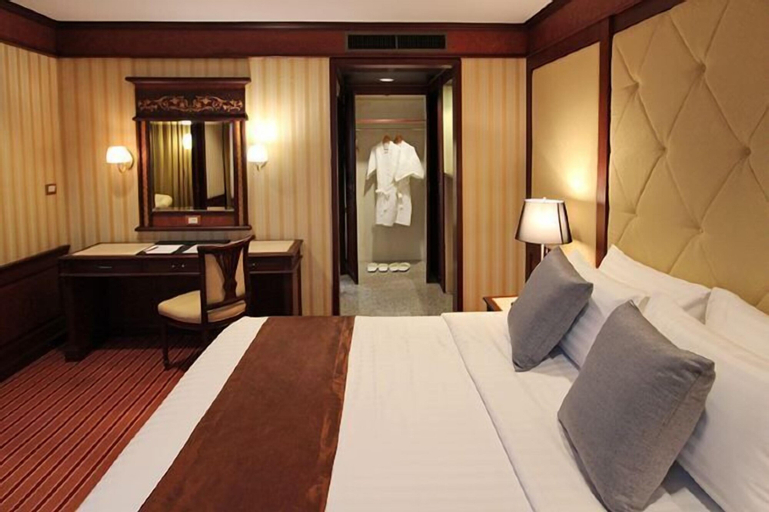 Bedroom 25