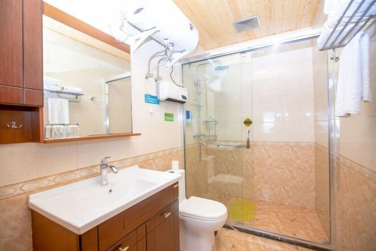 Bathroom 3, Dream Maze Resort Hotel, Yancheng
