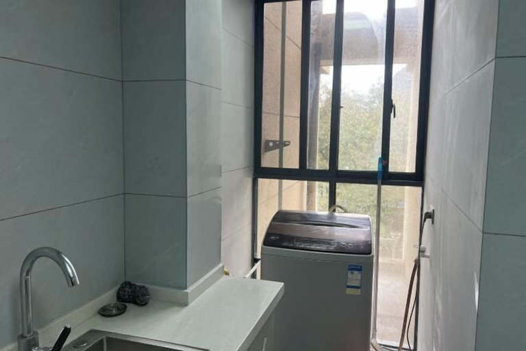 Bathroom 3, Guilin Eiffel Hotel (Xiangbishan Liangjiang Sihu Branch), Guilin