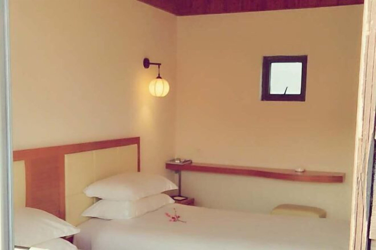 Bedroom 3, Zhushanhu Lake Town Hotel, Changzhou