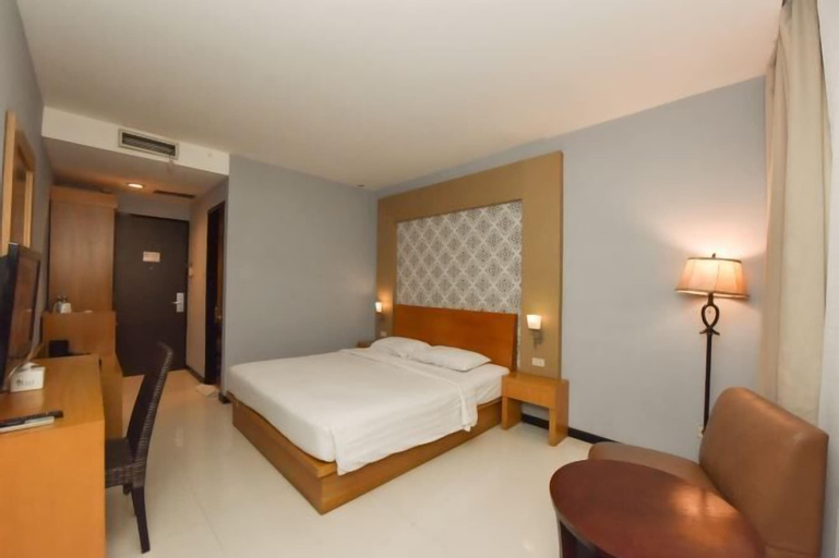Bedroom 5