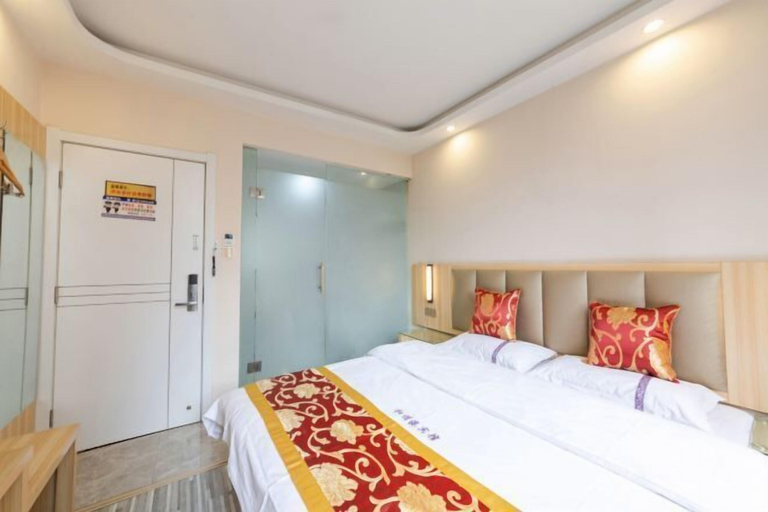 Bedroom 3, Harmony Harbour Hotel (Sixin Avenue Subway Station Hancheng Garden ), Wuhan