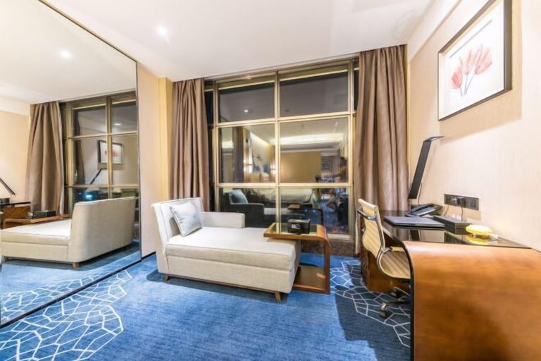 Others 5, Longtan Hotel, Huanggang