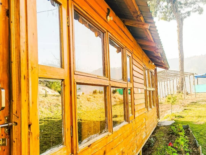 Others 5, Golden Valley Cottages, Solan