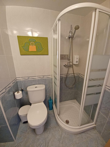 Bathroom 3, En el pleno centro de Biescas con garaje, ascensor, calefaccion central y WiFi, Huesca