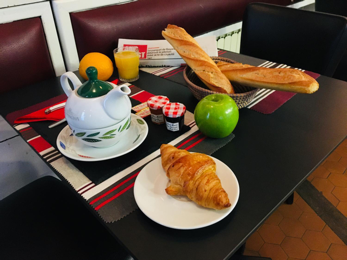 Food & Drinks 4, Hotel Le Port Neuf, Pyrénées-Atlantiques