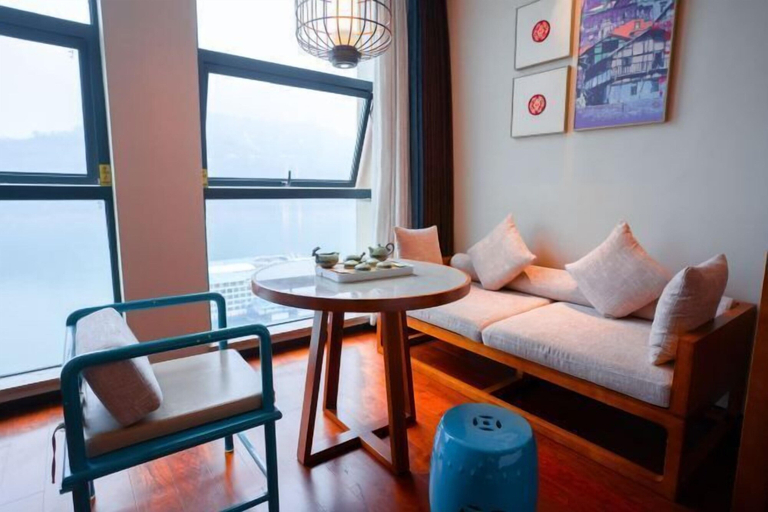 Others 5, Zhongyi Hotel, Chongqing
