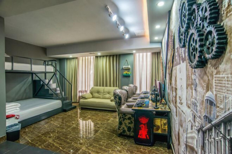 Bedroom 5