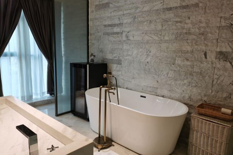 Bathroom 3, Kaluowei Apartment (Zheshang Building), Dongguan