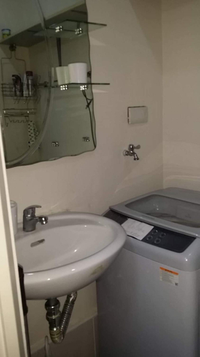 Bathroom, A's Studio Luxe Condo Unit @ Princeton Residences, Quezon City