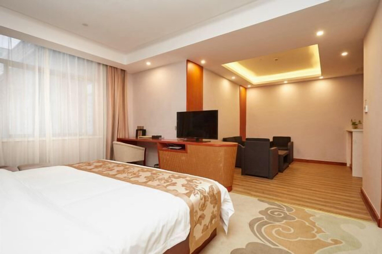 Bedroom 11