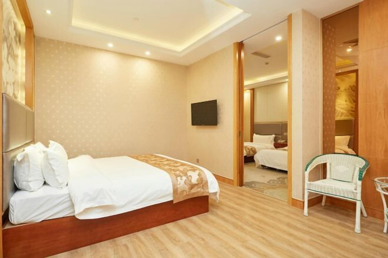 Bedroom 10